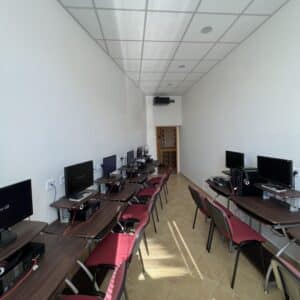 Základná škola Kokšov-Bakša počítačová učebňa