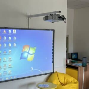 Materská škola Banské Interaktívna tabuľa s projektorom